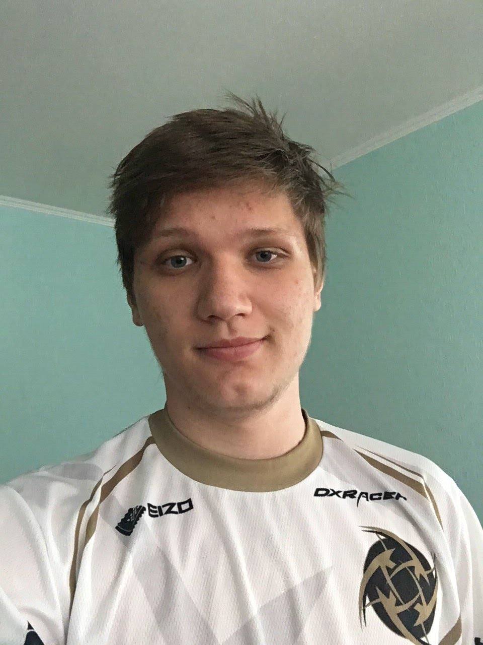 分析师launders：C9波士顿Major夺冠阵容解散过早