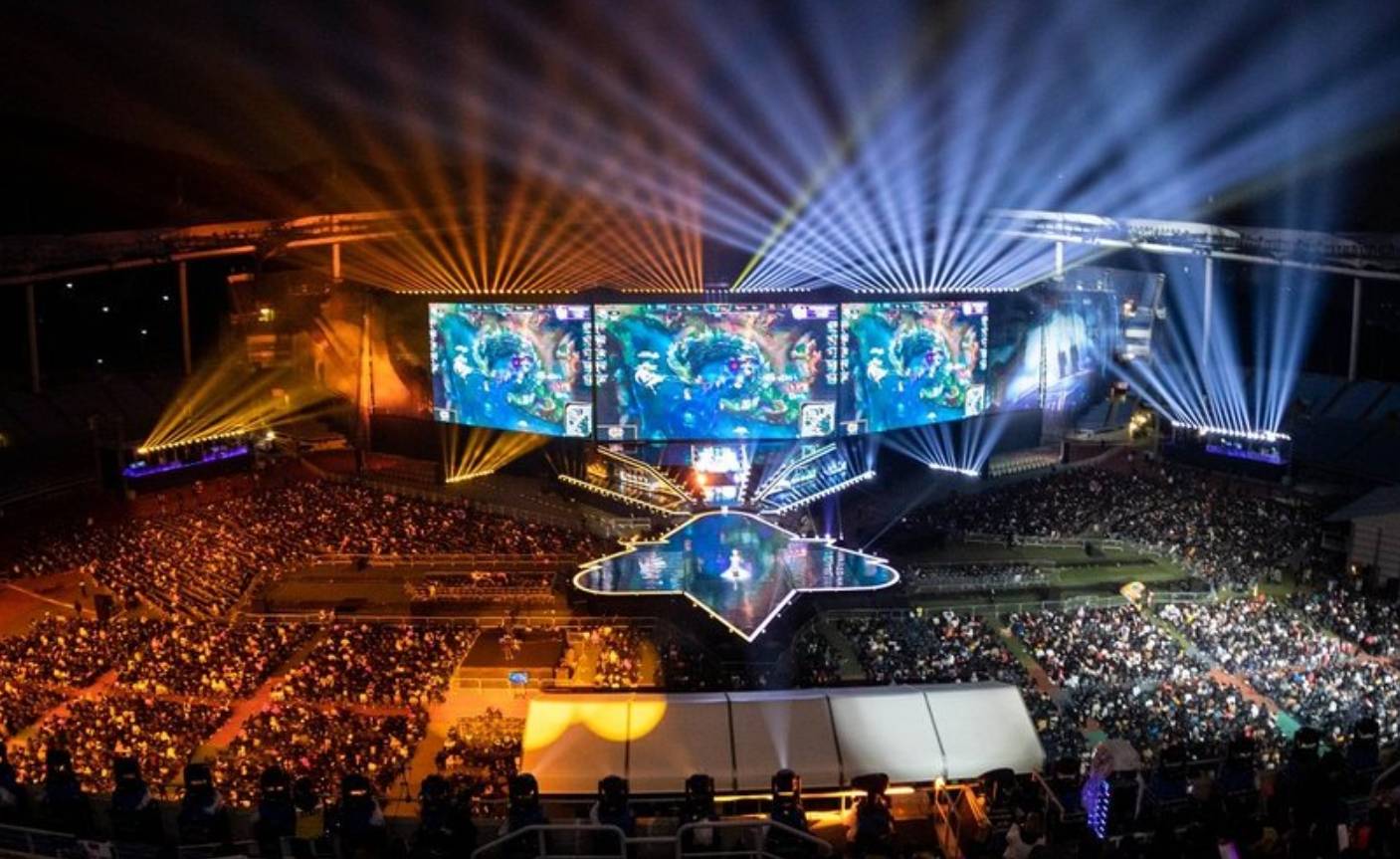 英雄联盟比赛：英雄联盟2020全球总决赛，LGD是怎么输给PSG的？