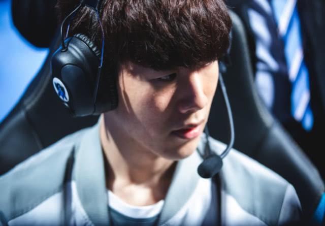 Falcons 通过击败 FaZe 晋级 PGL 布加勒斯特 2025 大决赛