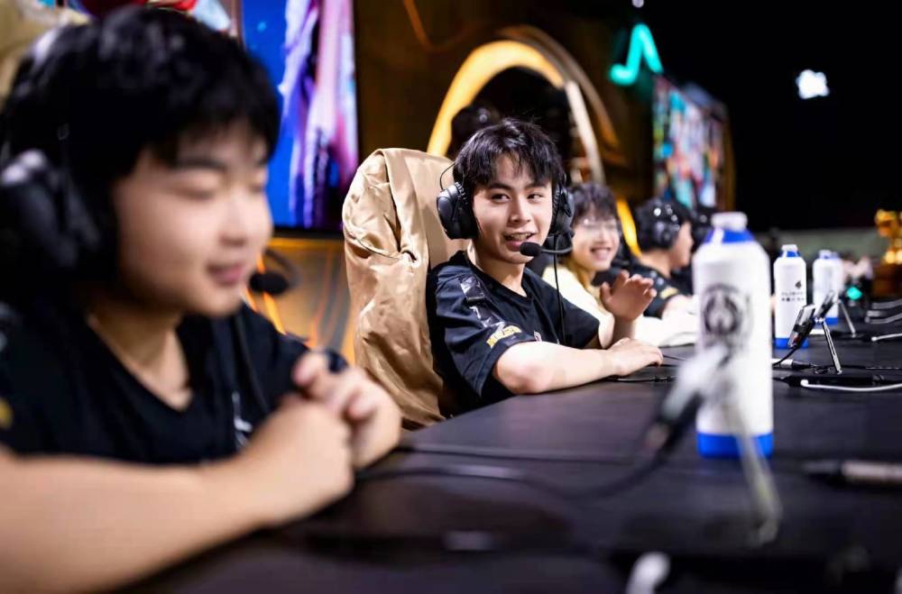 【战报】2021KPL春季赛，西安WE 3-0 北京WB