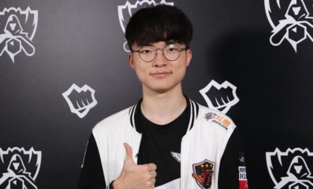 俄语解说预测TI队伍：LGD和OG最有机会夺冠，VP能进胜者组