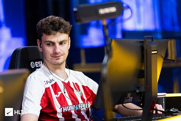 Heroic 和 B8 成功晋级 BLAST.tv Austin Major 2025 第二阶段